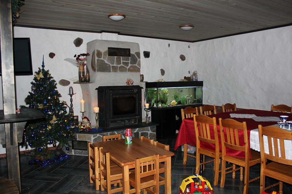 Krapi Guesthouse Treimani 客房 照片