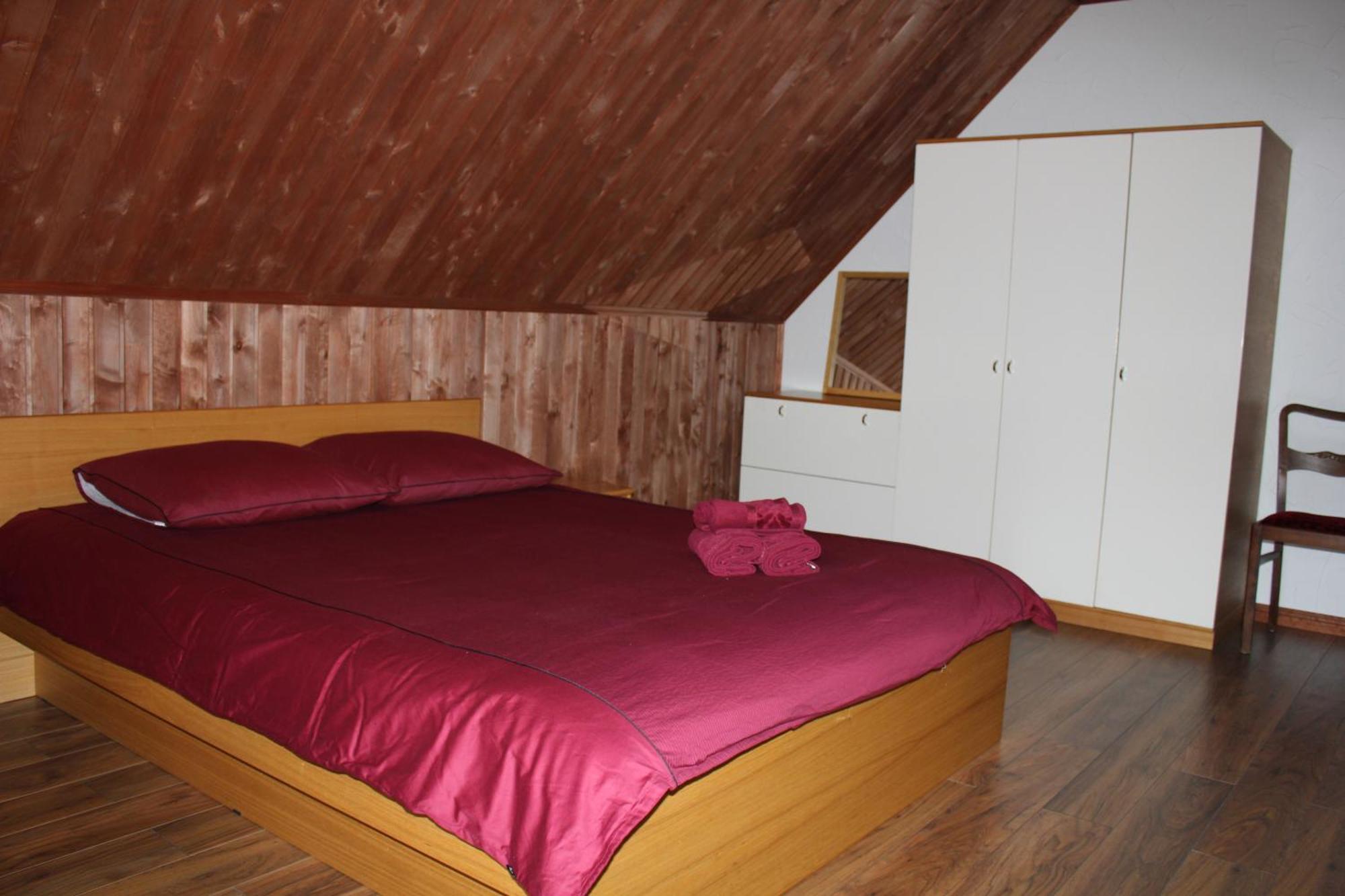 Krapi Guesthouse Treimani 客房 照片
