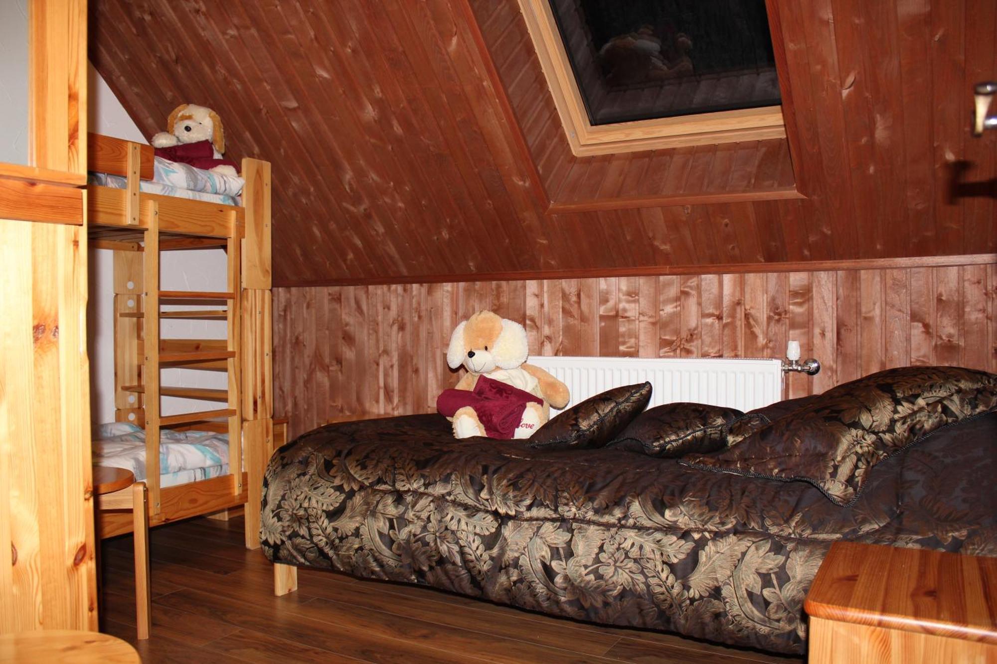 Krapi Guesthouse Treimani 客房 照片