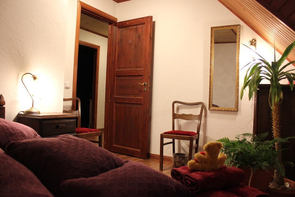 Krapi Guesthouse Treimani 客房 照片