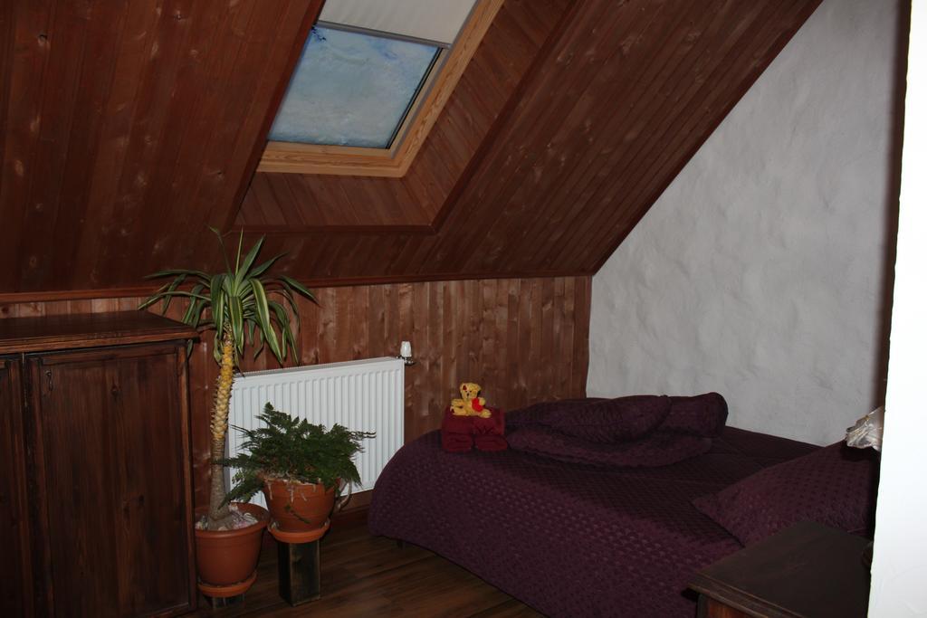 Krapi Guesthouse Treimani 客房 照片
