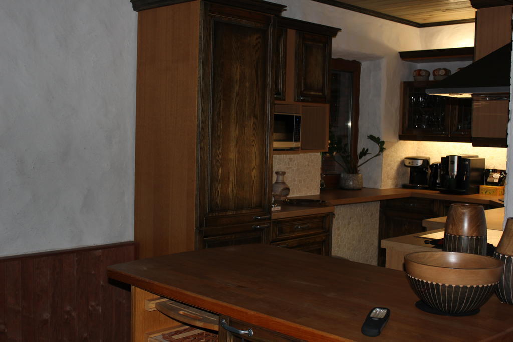 Krapi Guesthouse Treimani 客房 照片