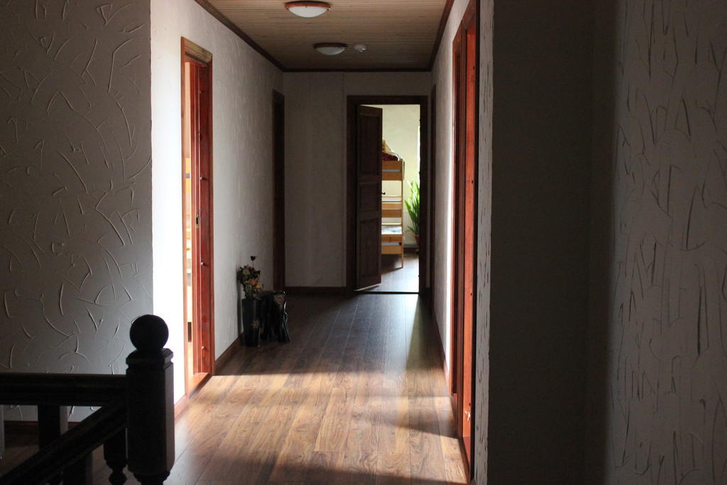 Krapi Guesthouse Treimani 客房 照片