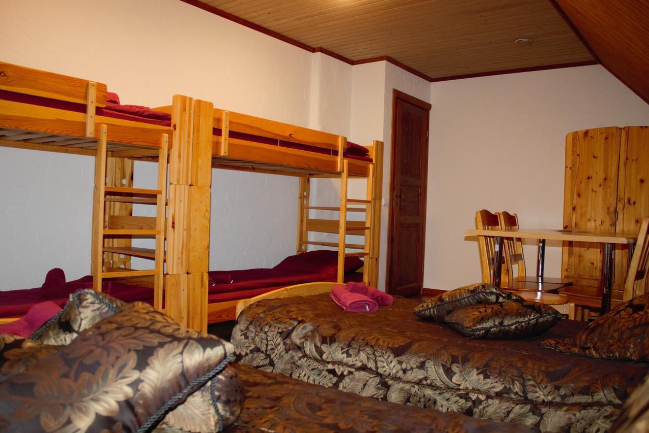 Krapi Guesthouse Treimani 外观 照片